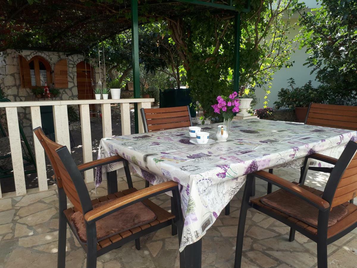 Apartmani Maja Kanica Rogoznica  Exterior foto